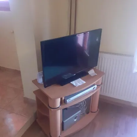 Apartment Megara Vlasic *