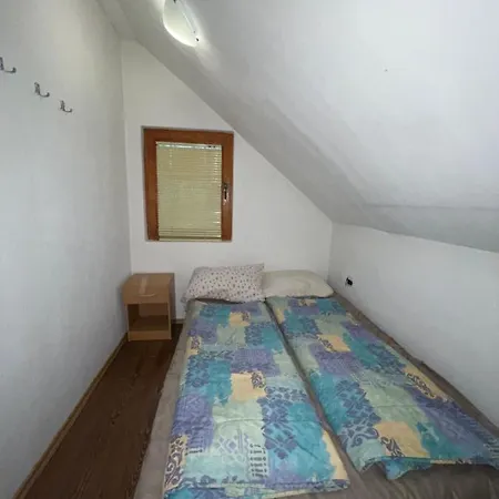 Apartment Megara Vlasic Sisava