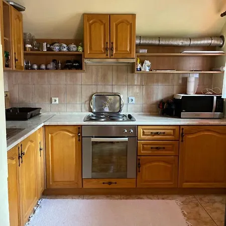 Megara Vlasic Apartment *